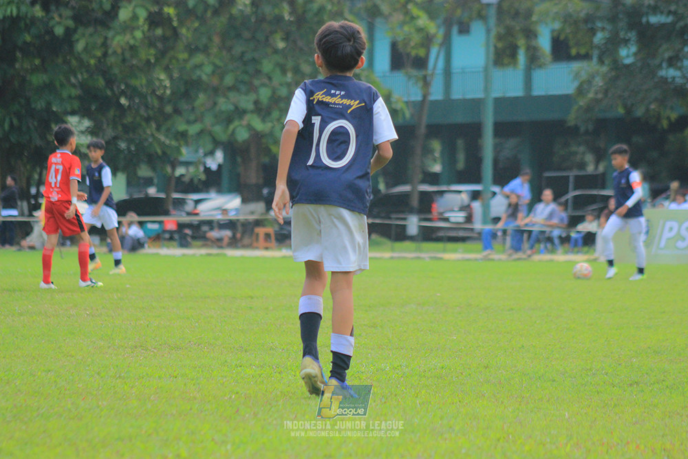 ijl u11 100526 kids soccer family vs fff academy blue