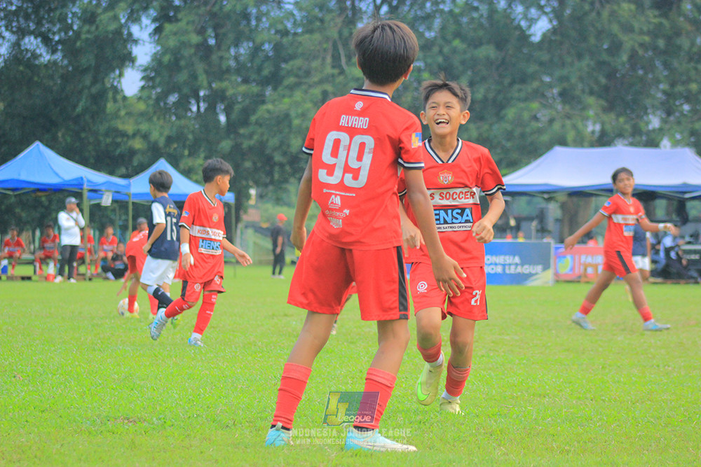 ijl u11 100526 kids soccer family vs fff academy blue