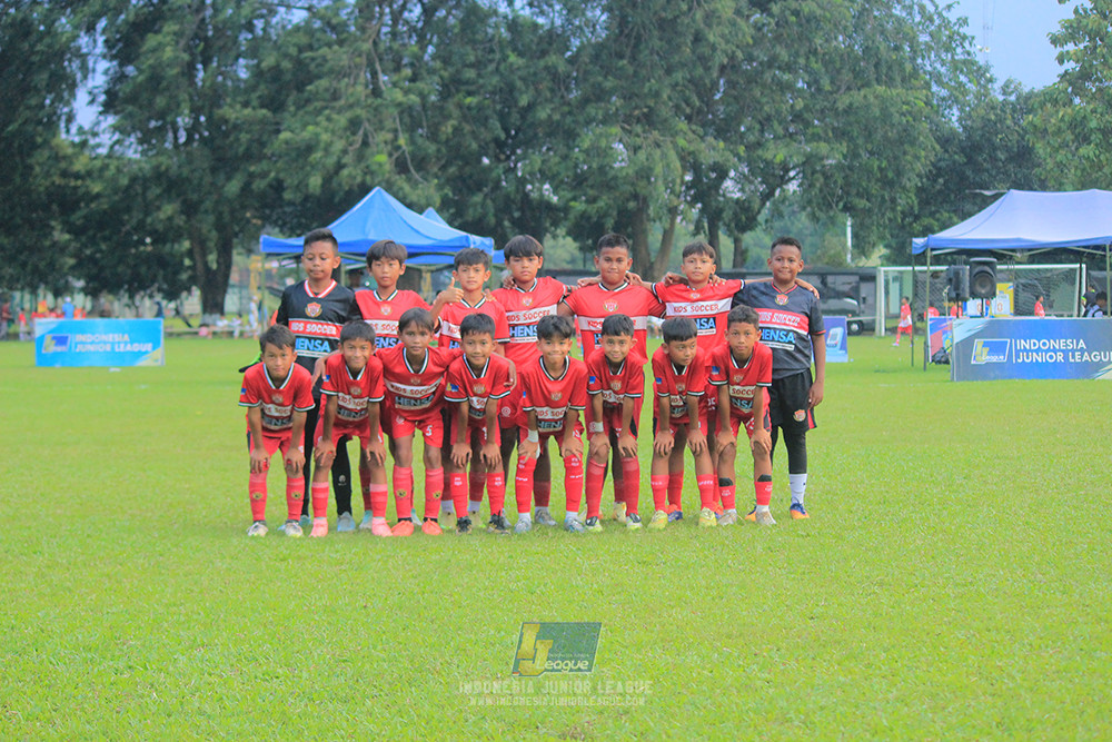 ijl u11 100526 kids soccer family vs fff academy blue