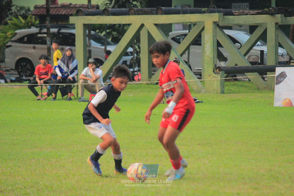ijl u11 100526 kids soccer family vs fff academy blue