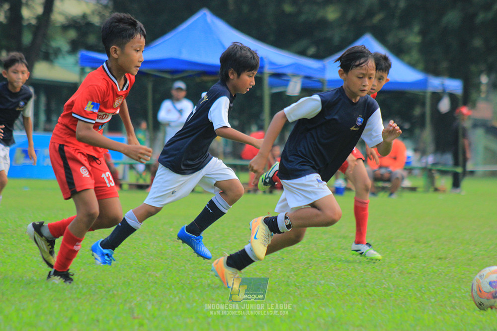 ijl u11 100526 kids soccer family vs fff academy blue