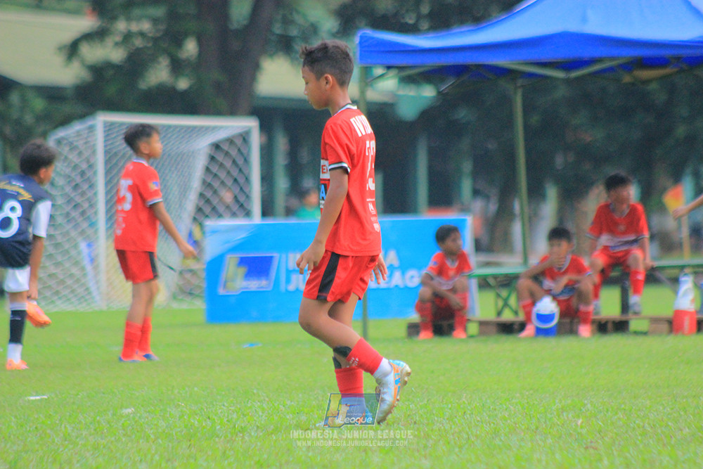 ijl u11 100526 kids soccer family vs fff academy blue