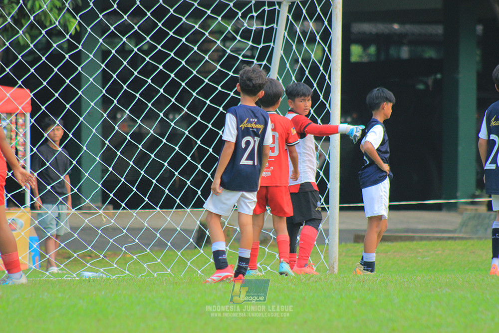 ijl u11 100526 kids soccer family vs fff academy blue