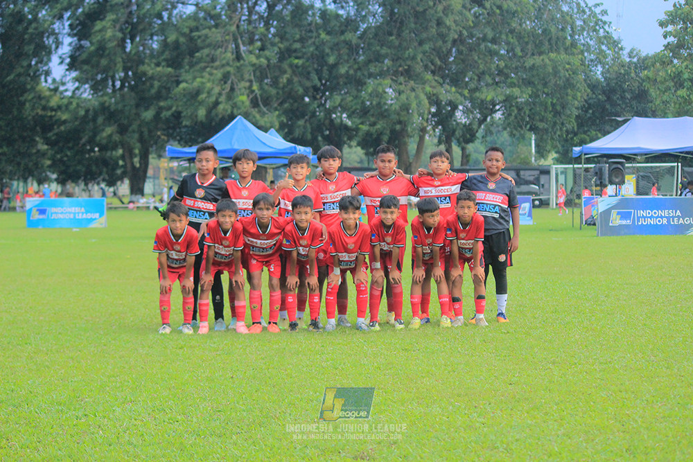 ijl u11 100526 kids soccer family vs fff academy blue