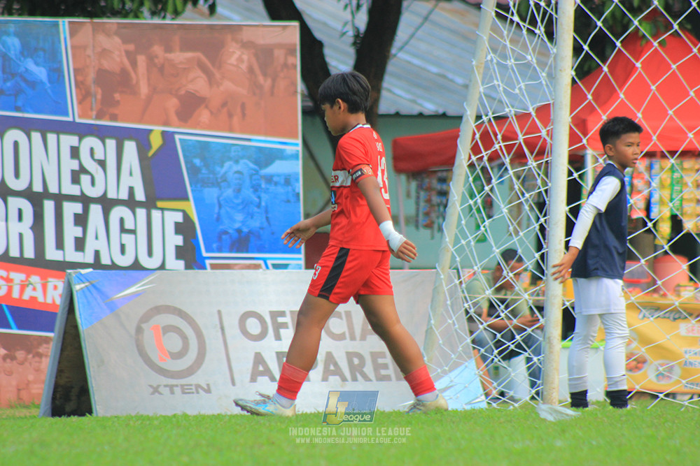 ijl u11 100526 kids soccer family vs fff academy blue
