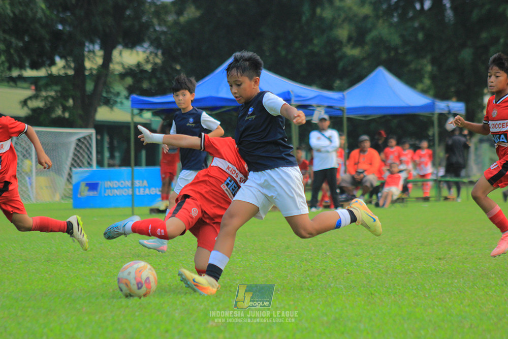ijl u11 100526 kids soccer family vs fff academy blue