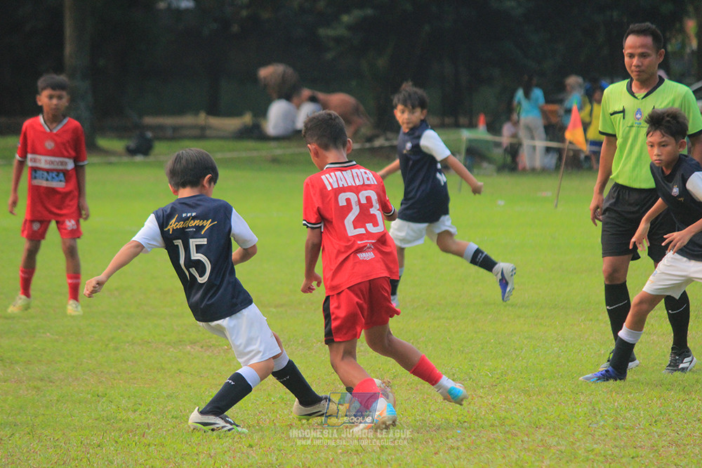 ijl u11 100526 kids soccer family vs fff academy blue