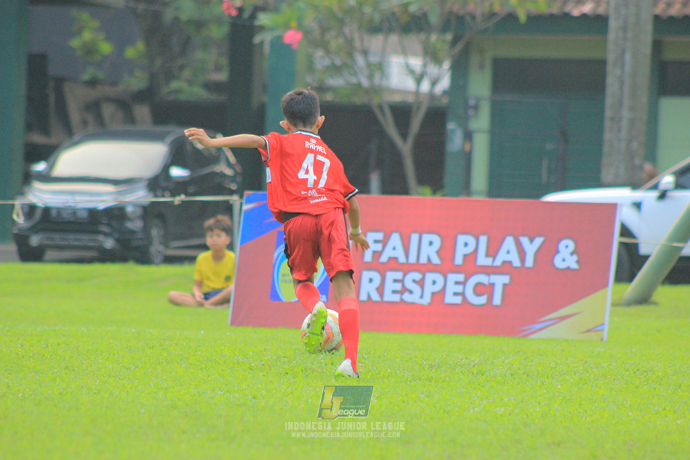 ijl u11 100526 kids soccer family vs fff academy blue