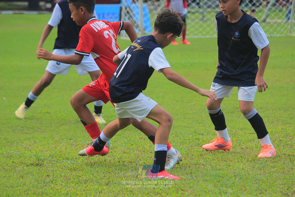 ijl u11 100526 kids soccer family vs fff academy blue