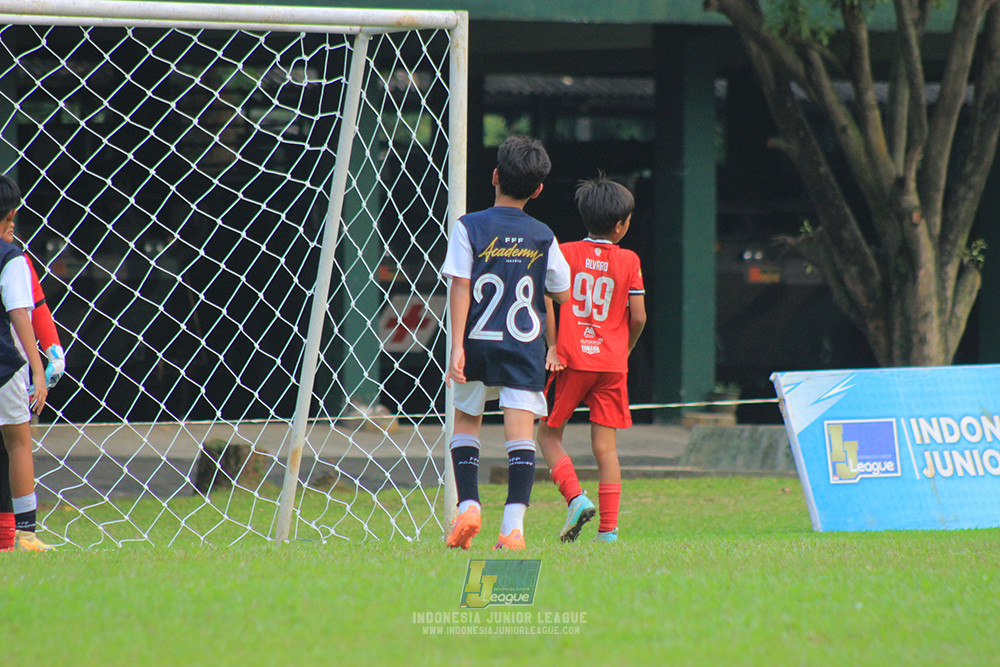 ijl u11 100526 kids soccer family vs fff academy blue
