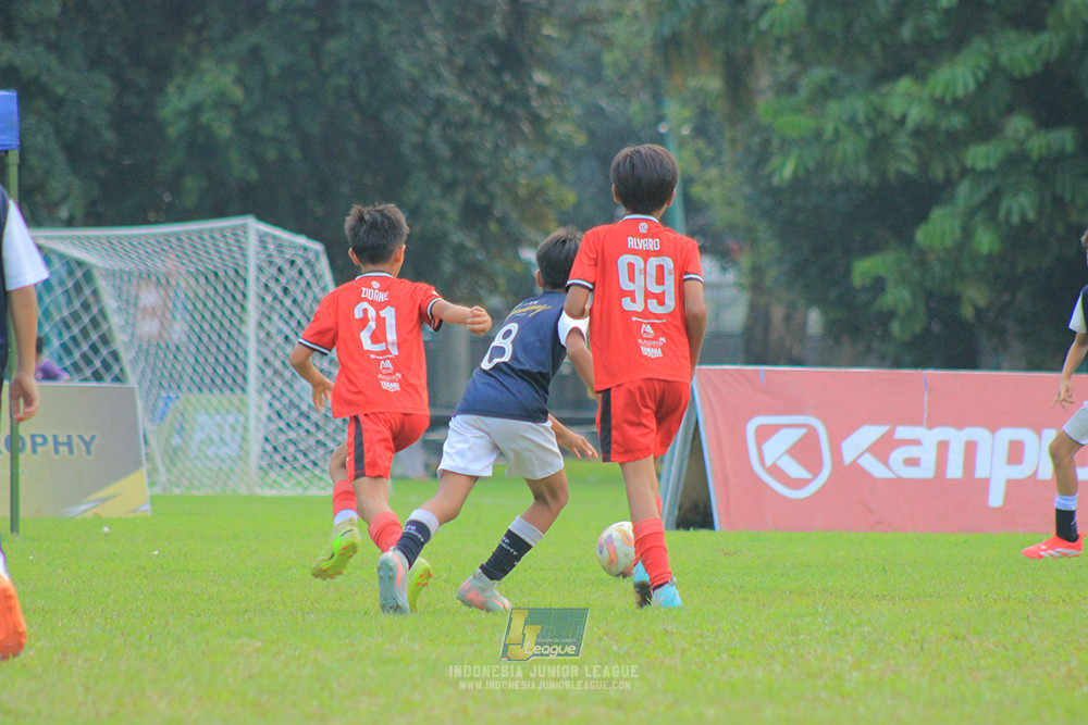 ijl u11 100526 kids soccer family vs fff academy blue