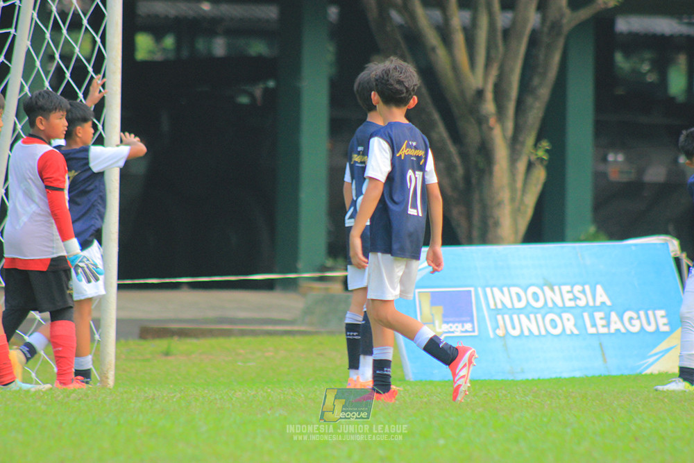 ijl u11 100526 kids soccer family vs fff academy blue