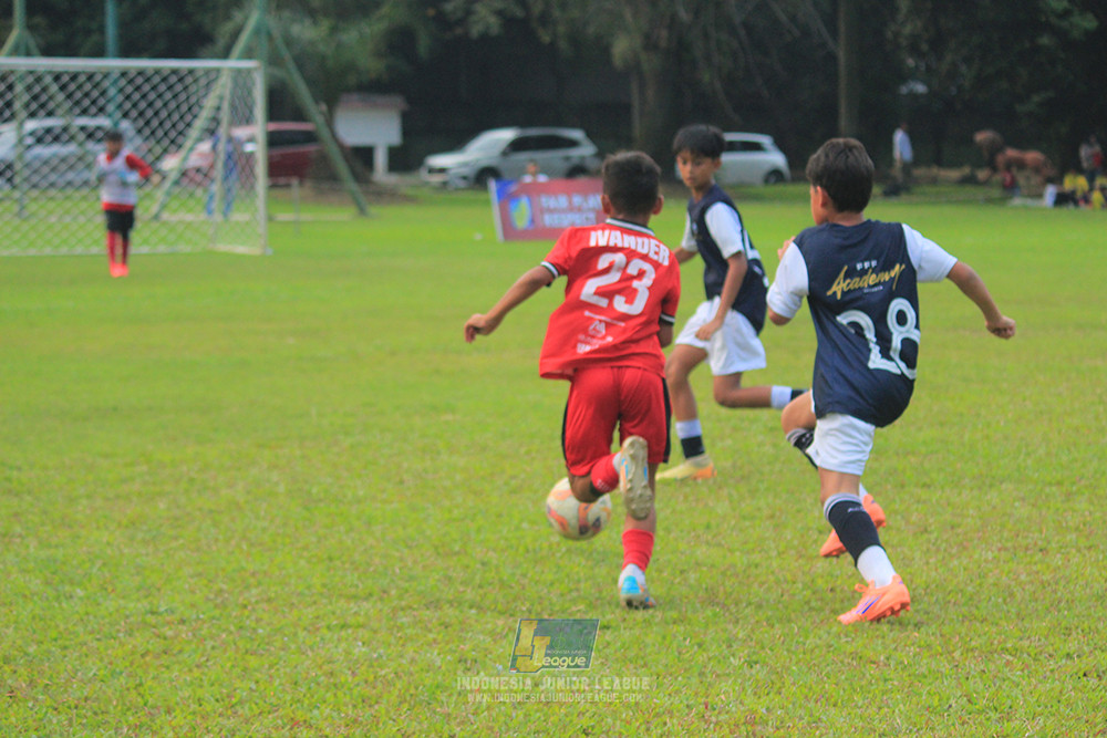 ijl u11 100526 kids soccer family vs fff academy blue