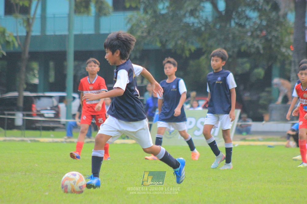 ijl u11 100526 kids soccer family vs fff academy blue