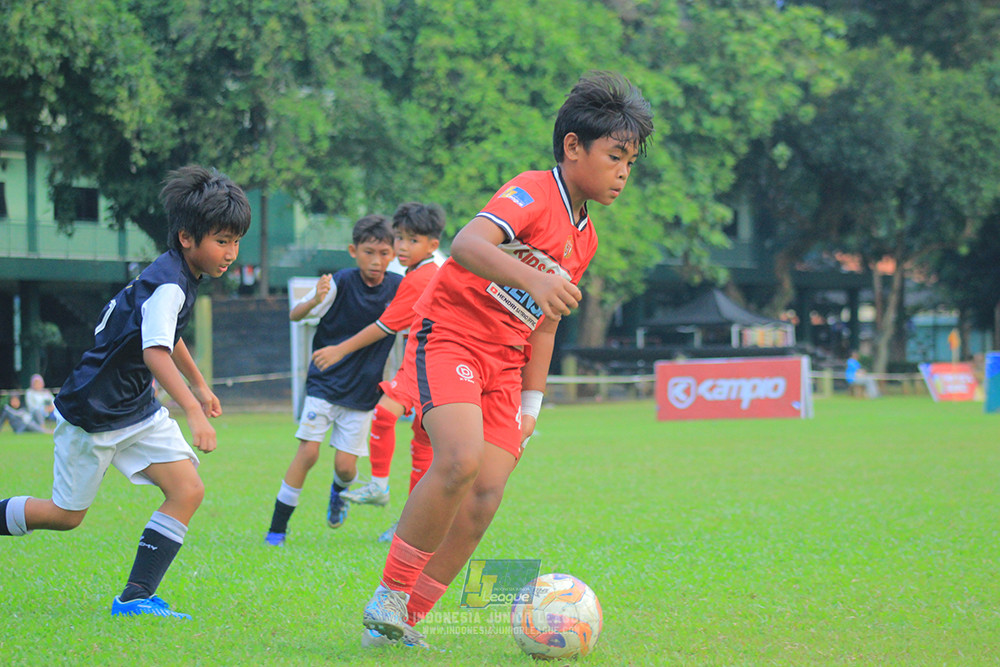 ijl u11 100526 kids soccer family vs fff academy blue