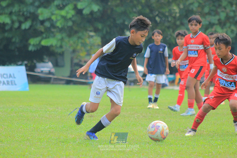 ijl u11 100526 kids soccer family vs fff academy blue