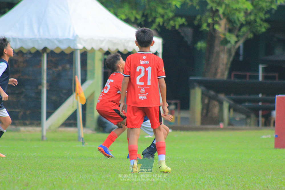 ijl u11 100526 kids soccer family vs fff academy blue