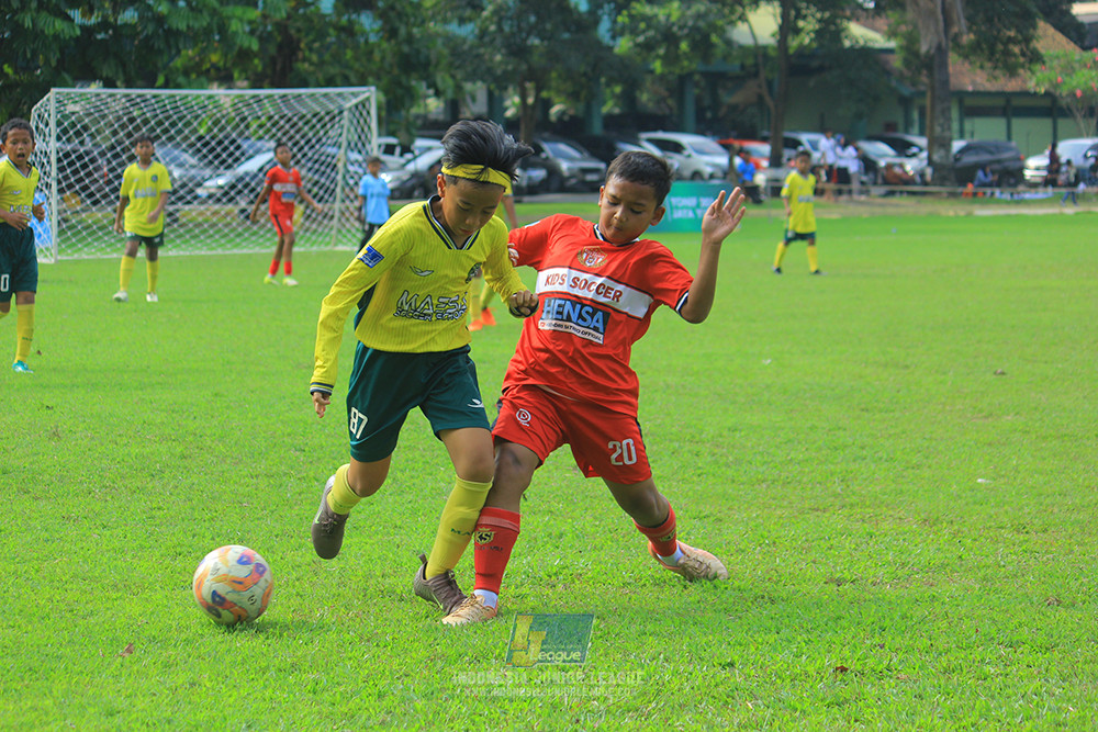 ijl u11 100526 maesa pararaider army vs kids soccer family