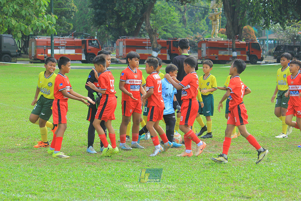 ijl u11 100526 maesa pararaider army vs kids soccer family