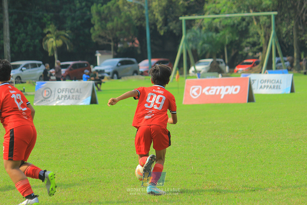 ijl u11 100526 maesa pararaider army vs kids soccer family