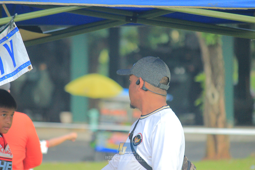 ijl u11 100526 maesa pararaider army vs kids soccer family