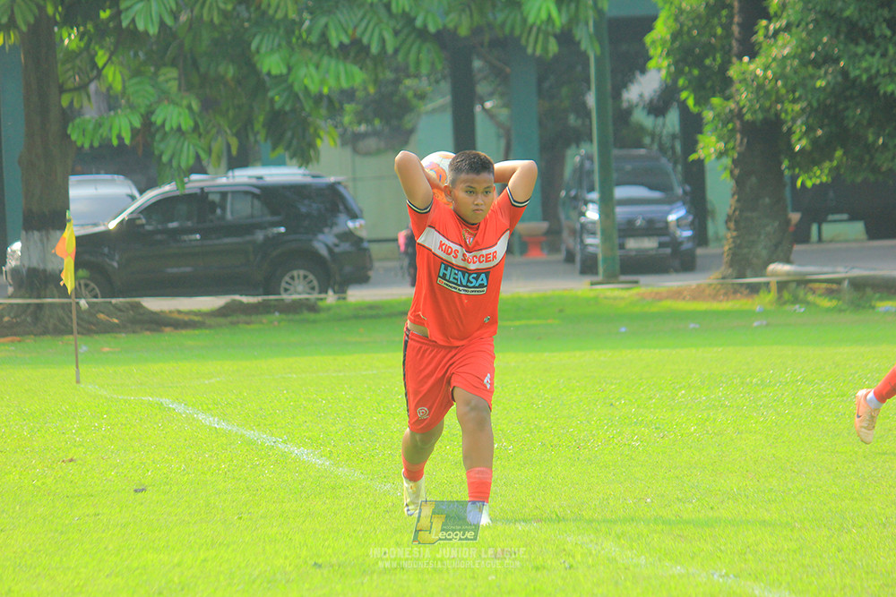 ijl u11 100526 maesa pararaider army vs kids soccer family