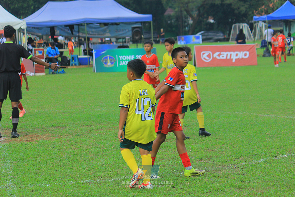 ijl u11 100526 maesa pararaider army vs kids soccer family