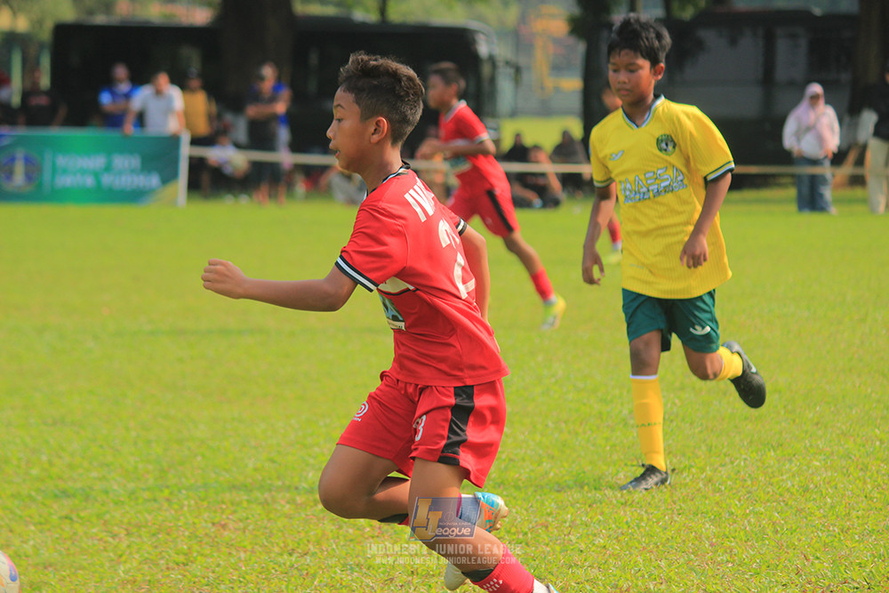 ijl u11 100526 maesa pararaider army vs kids soccer family