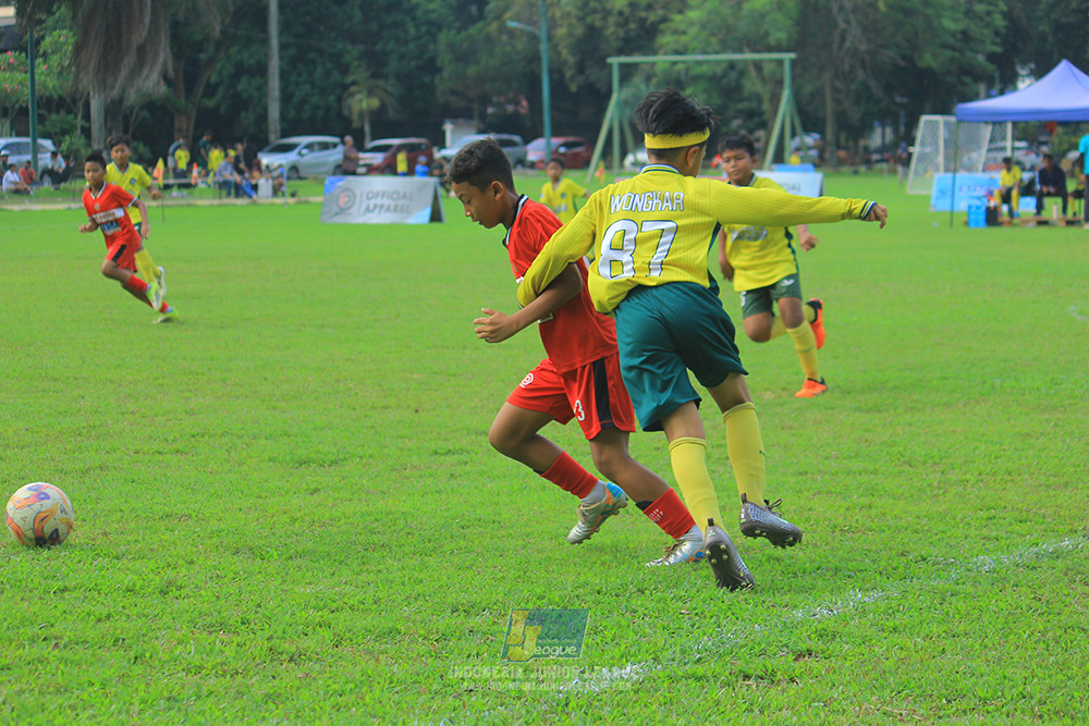ijl u11 100526 maesa pararaider army vs kids soccer family