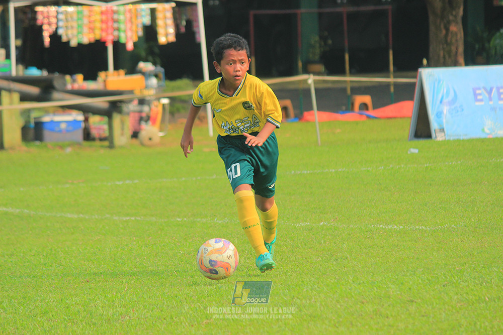 ijl u11 100526 maesa pararaider army vs kids soccer family