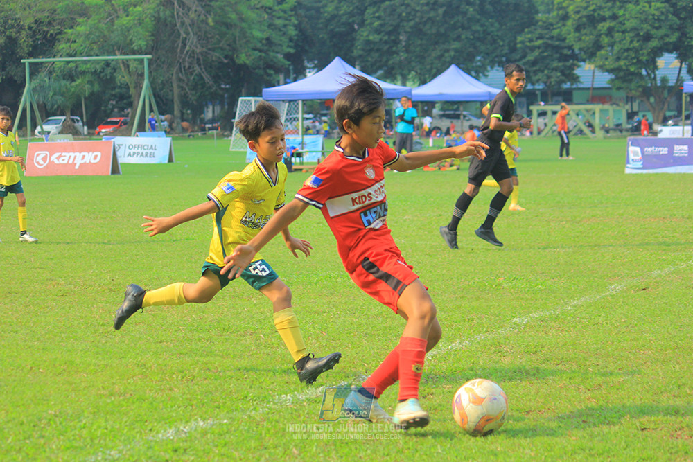 ijl u11 100526 maesa pararaider army vs kids soccer family