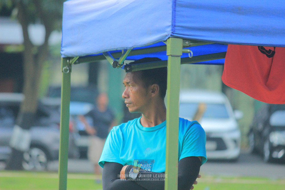 ijl u11 100526 maesa pararaider army vs kids soccer family