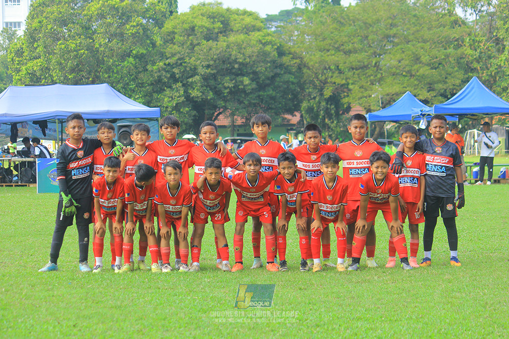 ijl u11 100526 maesa pararaider army vs kids soccer family