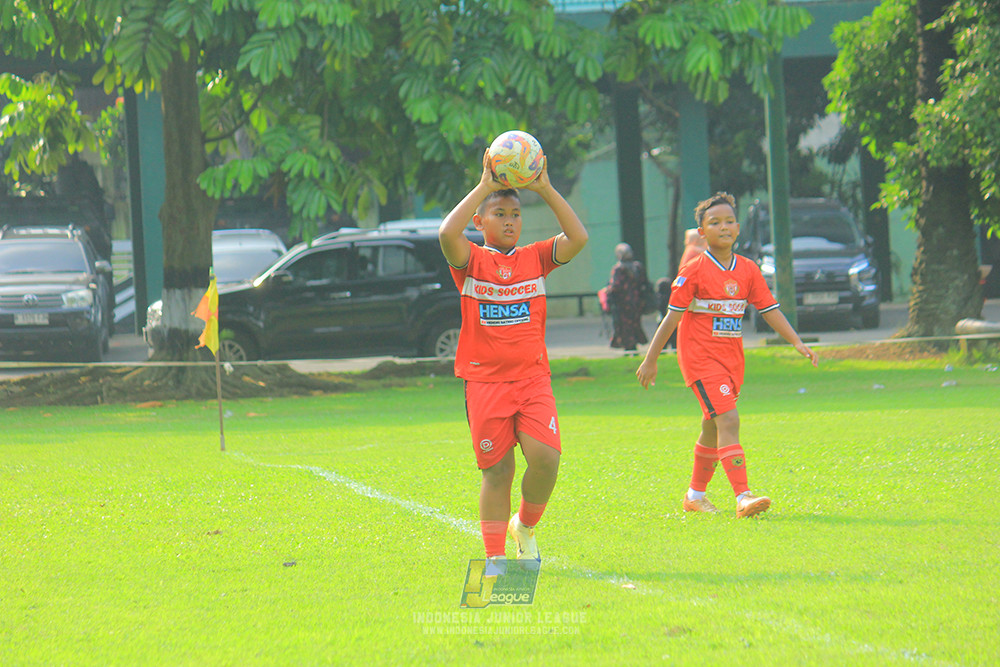 ijl u11 100526 maesa pararaider army vs kids soccer family