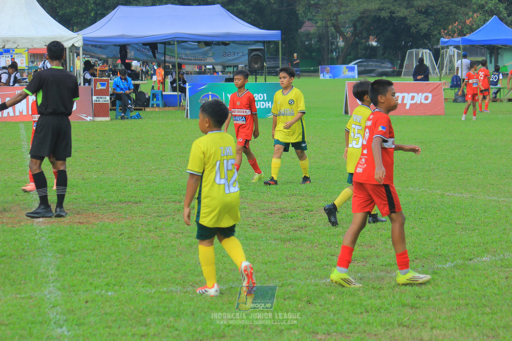 ijl u11 100526 maesa pararaider army vs kids soccer family