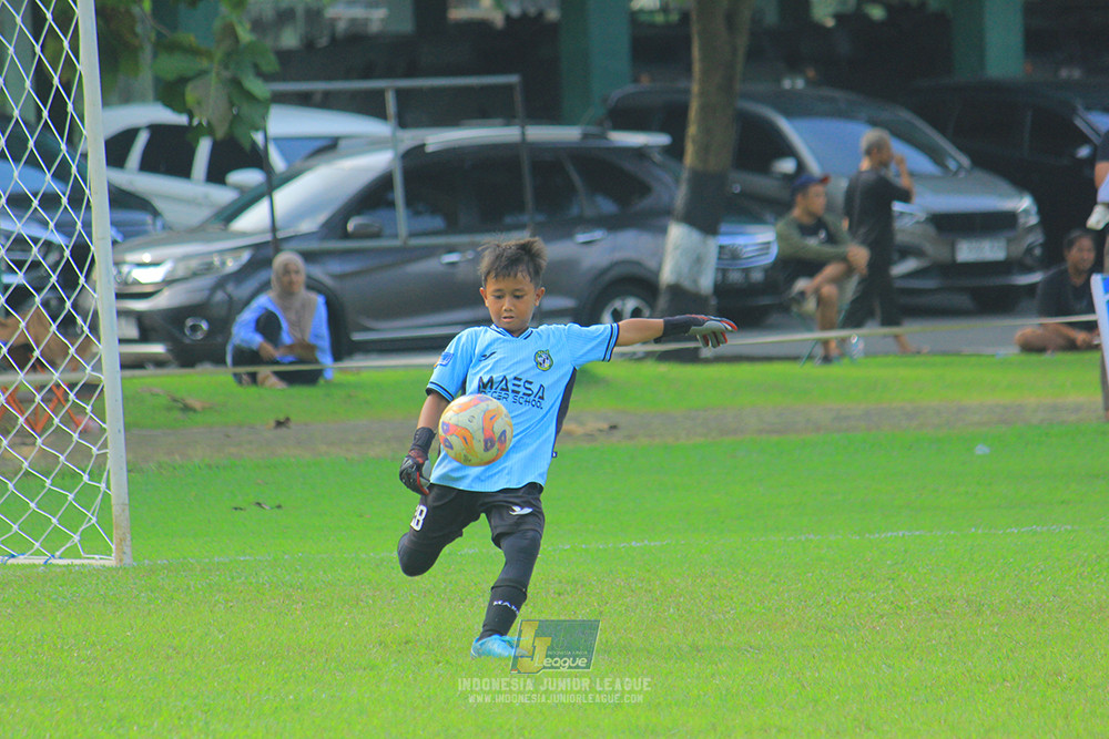ijl u11 100526 maesa pararaider army vs kids soccer family