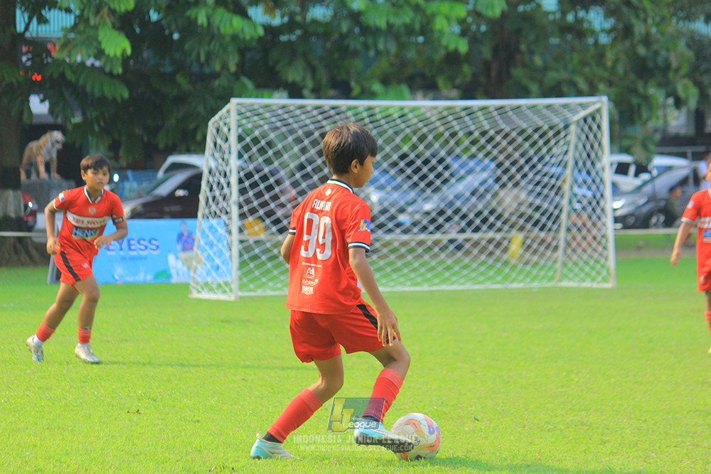 ijl u11 100526 maesa pararaider army vs kids soccer family