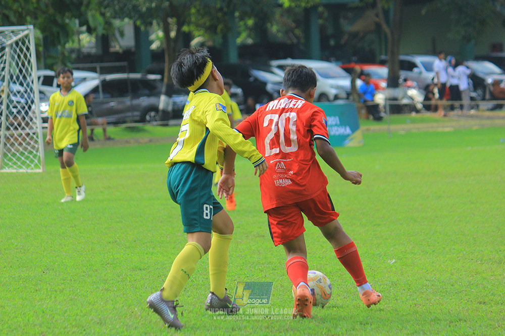 ijl u11 100526 maesa pararaider army vs kids soccer family