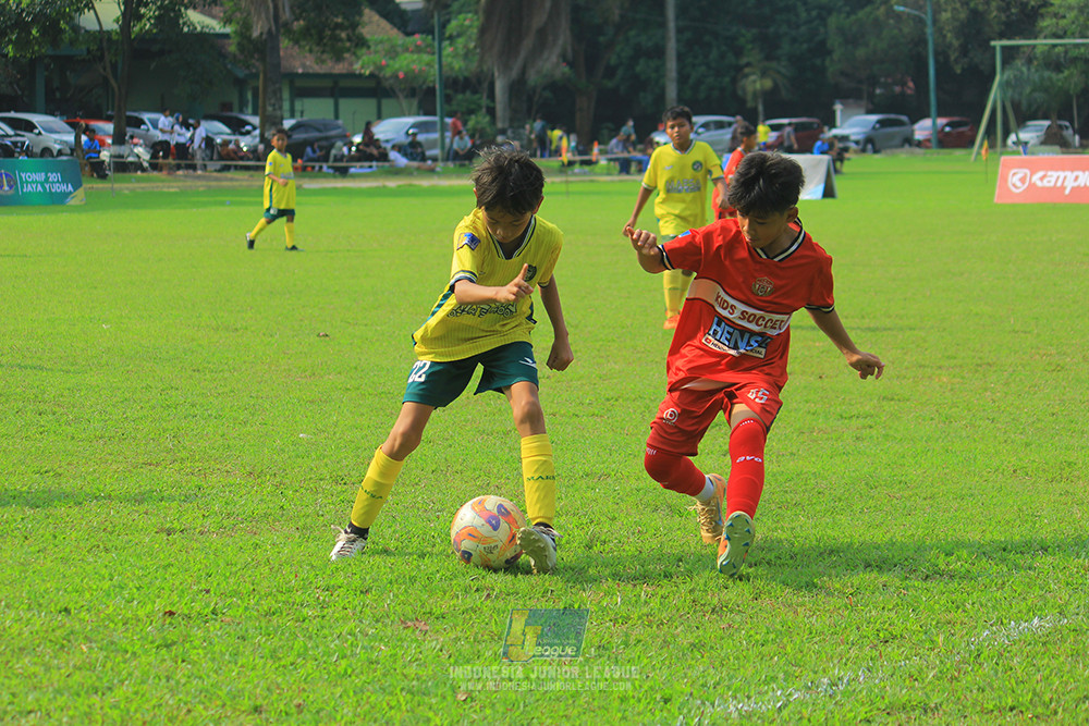 ijl u11 100526 maesa pararaider army vs kids soccer family