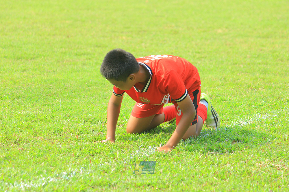 ijl u11 100526 maesa pararaider army vs kids soccer family