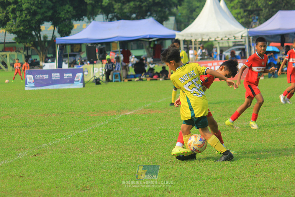 ijl u11 100526 maesa pararaider army vs kids soccer family