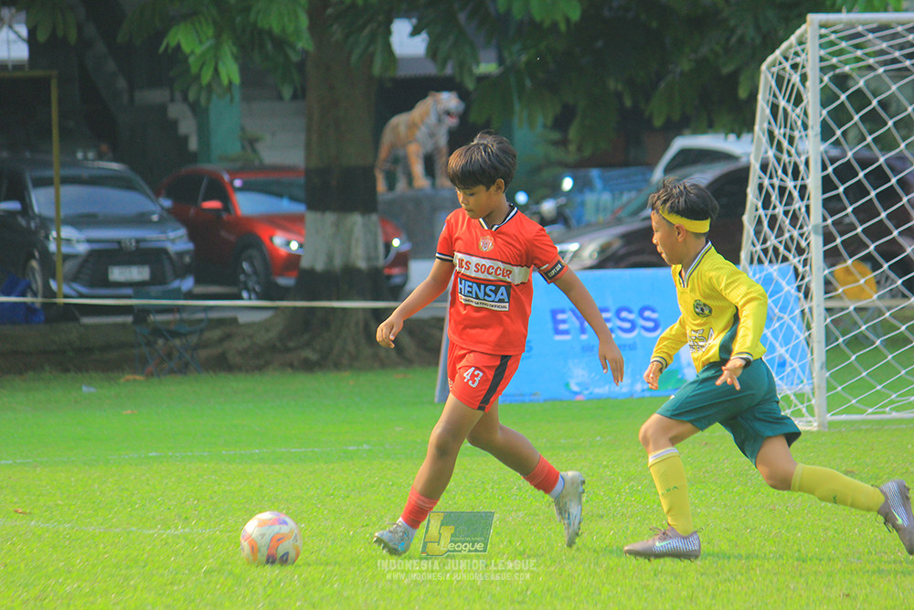 ijl u11 100526 maesa pararaider army vs kids soccer family