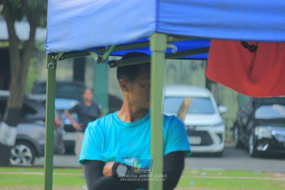 ijl u11 100526 maesa pararaider army vs kids soccer family