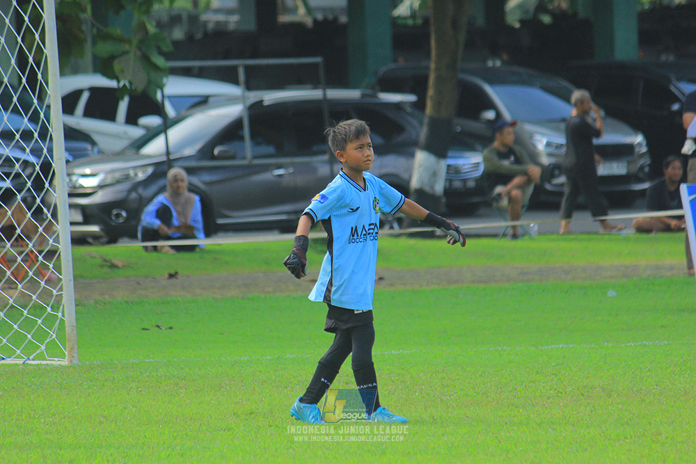 ijl u11 100526 maesa pararaider army vs kids soccer family