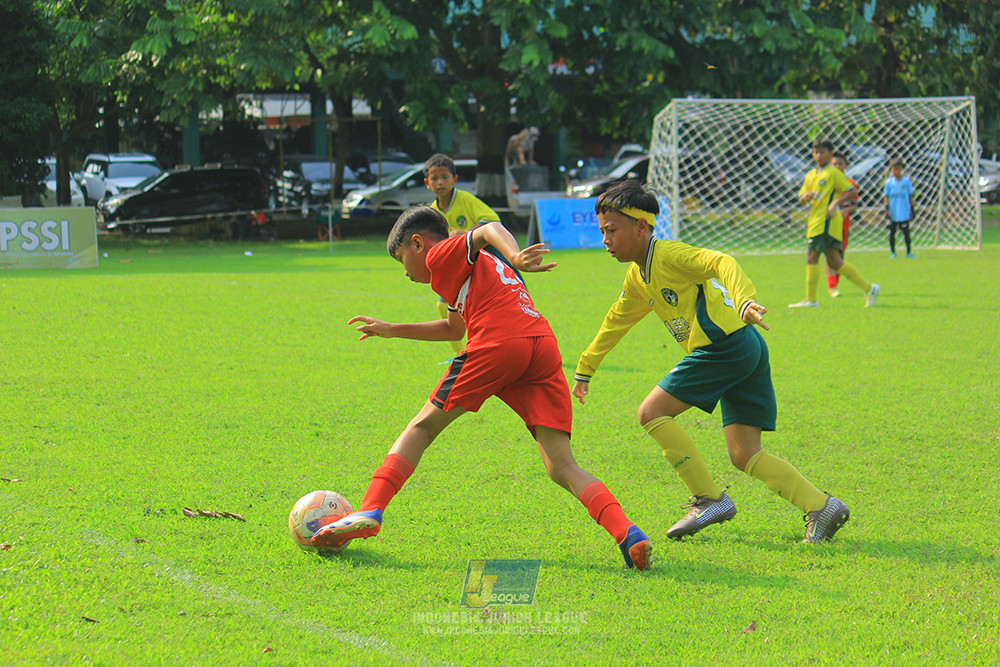 ijl u11 100526 maesa pararaider army vs kids soccer family
