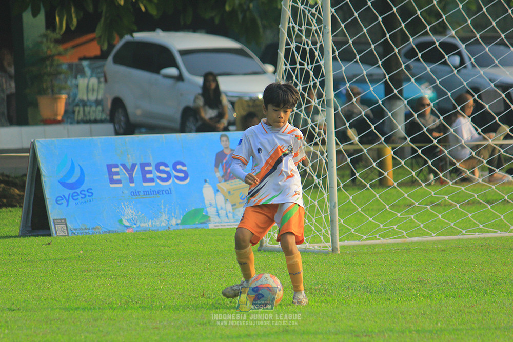 ijl u11 100526 provision soccer school vs farama fc
