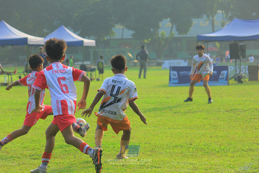 ijl u11 100526 provision soccer school vs farama fc