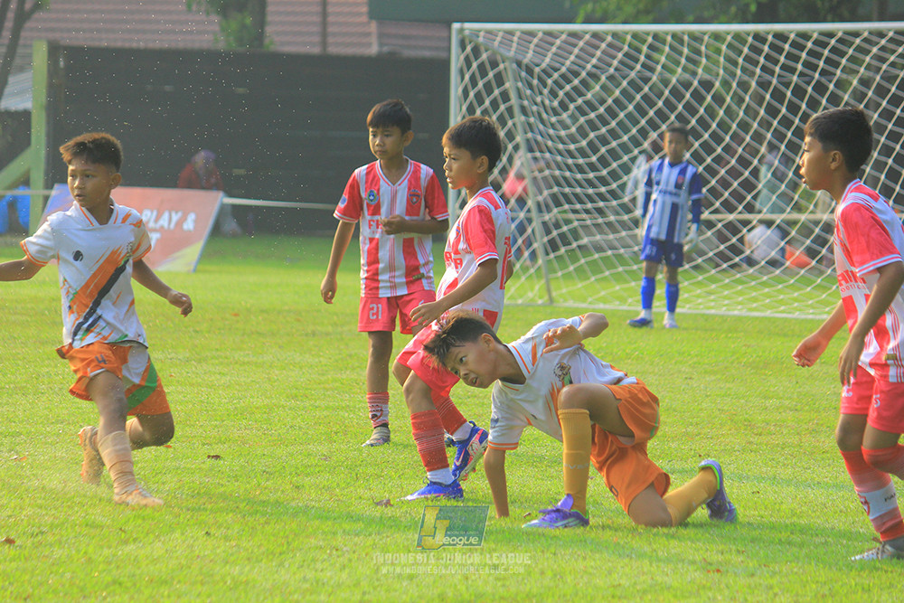 ijl u11 100526 provision soccer school vs farama fc