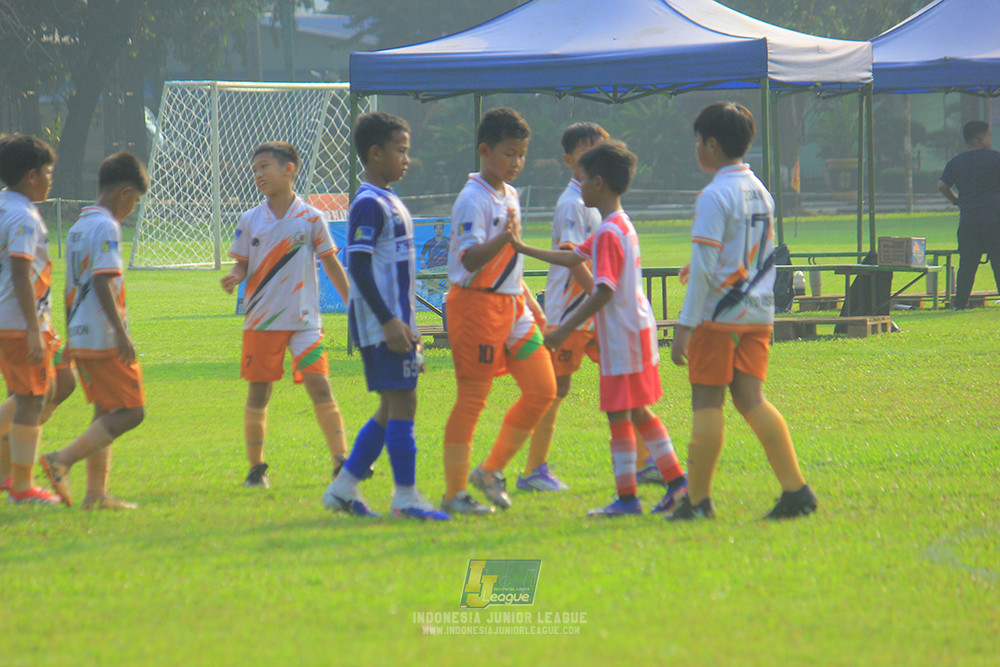 ijl u11 100526 provision soccer school vs farama fc