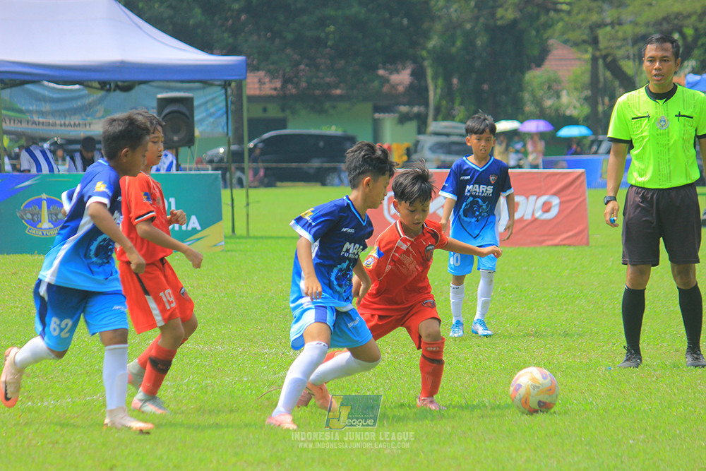 ijl u11 100526 serpong city soccer school vs mars purwakarta